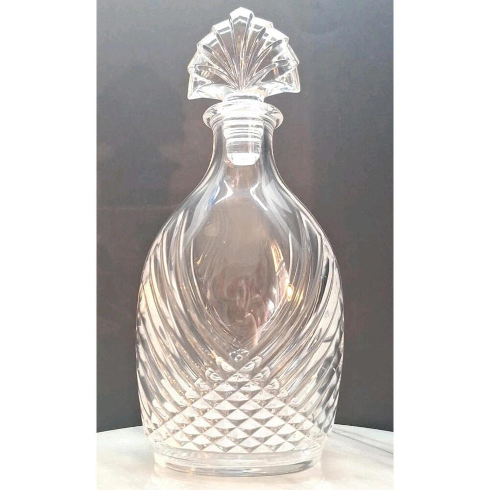 Vintage Diamant by Cristal D'Arques - Durand Crystal Decanter W/stopper  10.25”